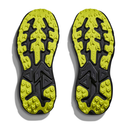 Hoka Challenger 8